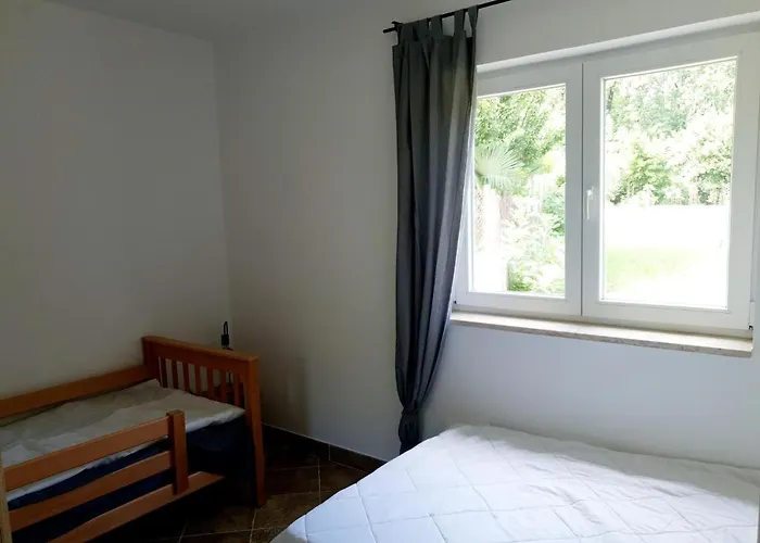 With Parking Space Opric, Opatija - 19906 Apartman Lovran